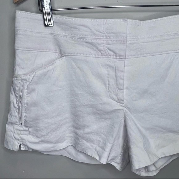 Bebe White Linen Shorts Size 8​ - Picture 2 of 9